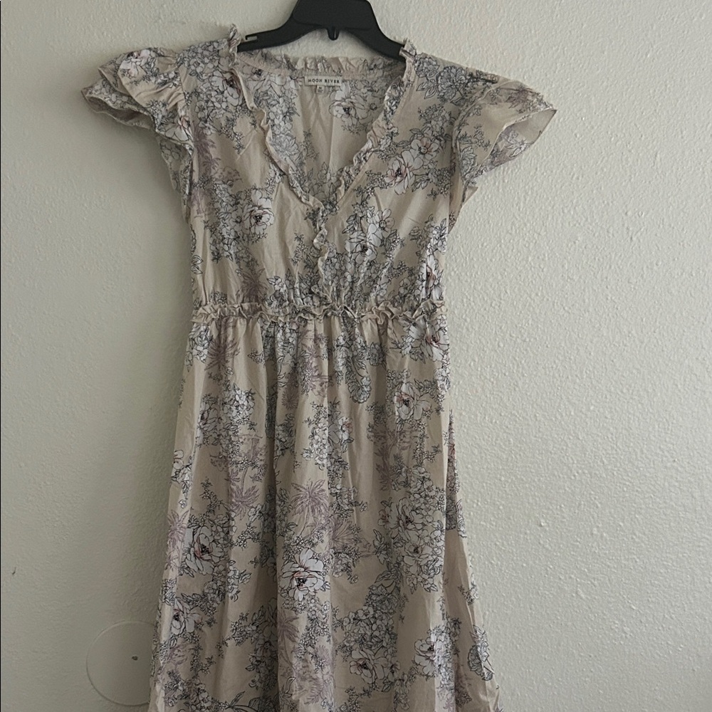 Moon River Cream Floral Midi Dress